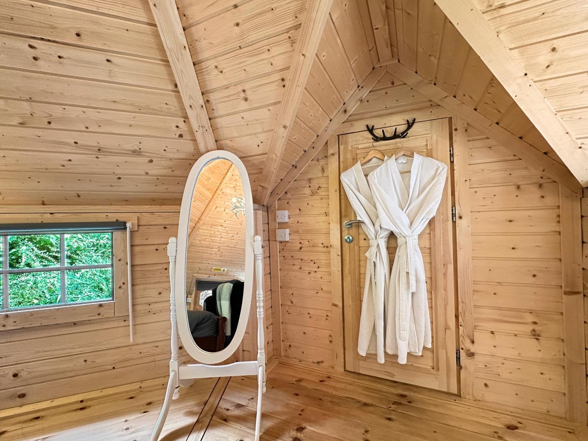 Aos Si Lodges バラチェリッシュ エクステリア 写真